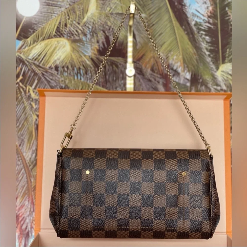 LOUIS VUITTON FAVORITE